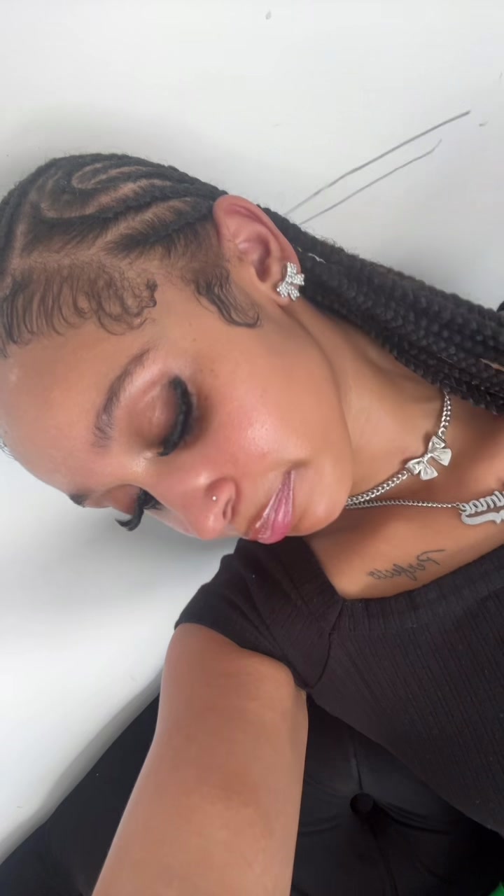 @littlemscuteass