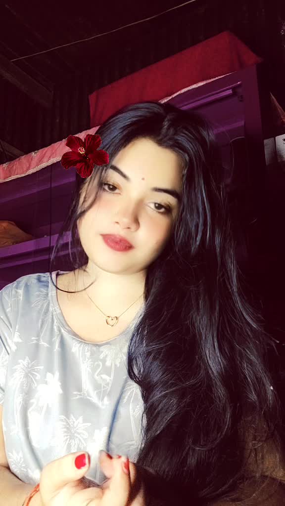 @PriYa DaS ❀
