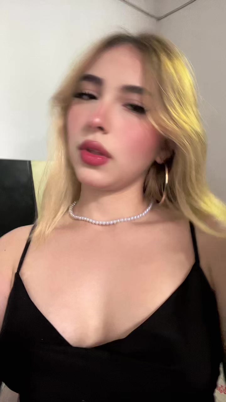 @Ali ali✨