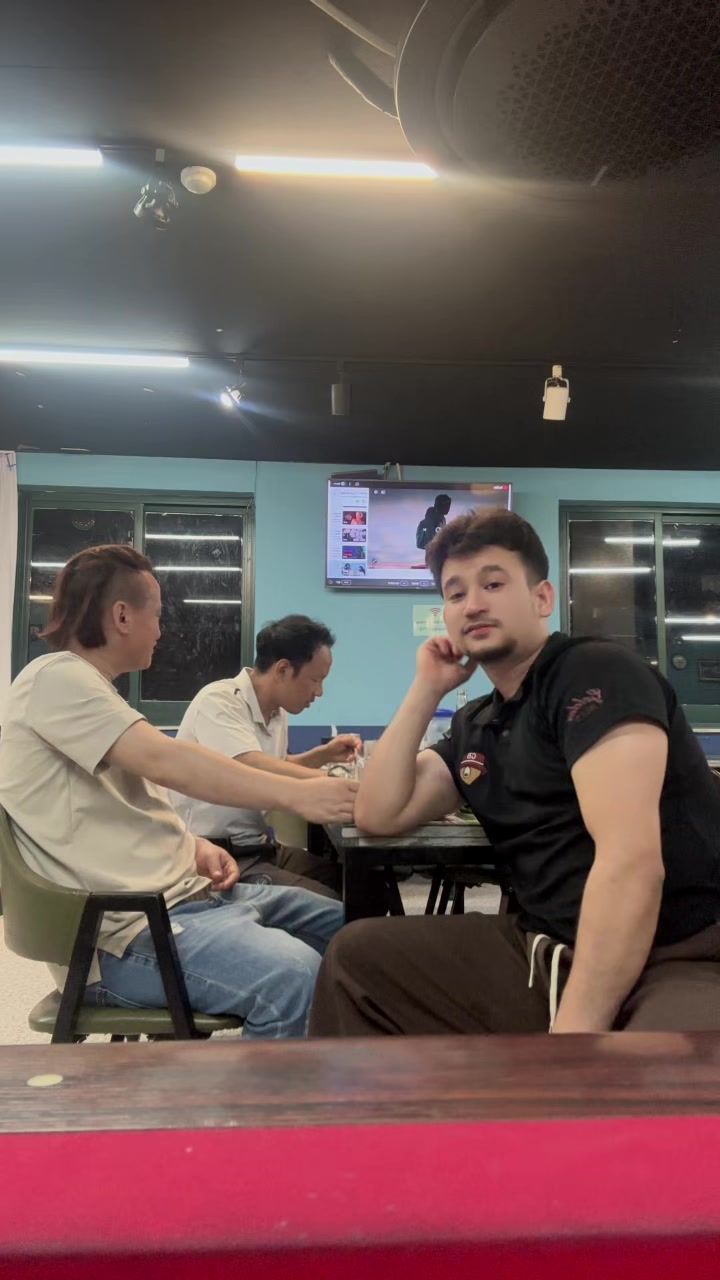 @jitu chhetri🇳🇵😊🇰🇷