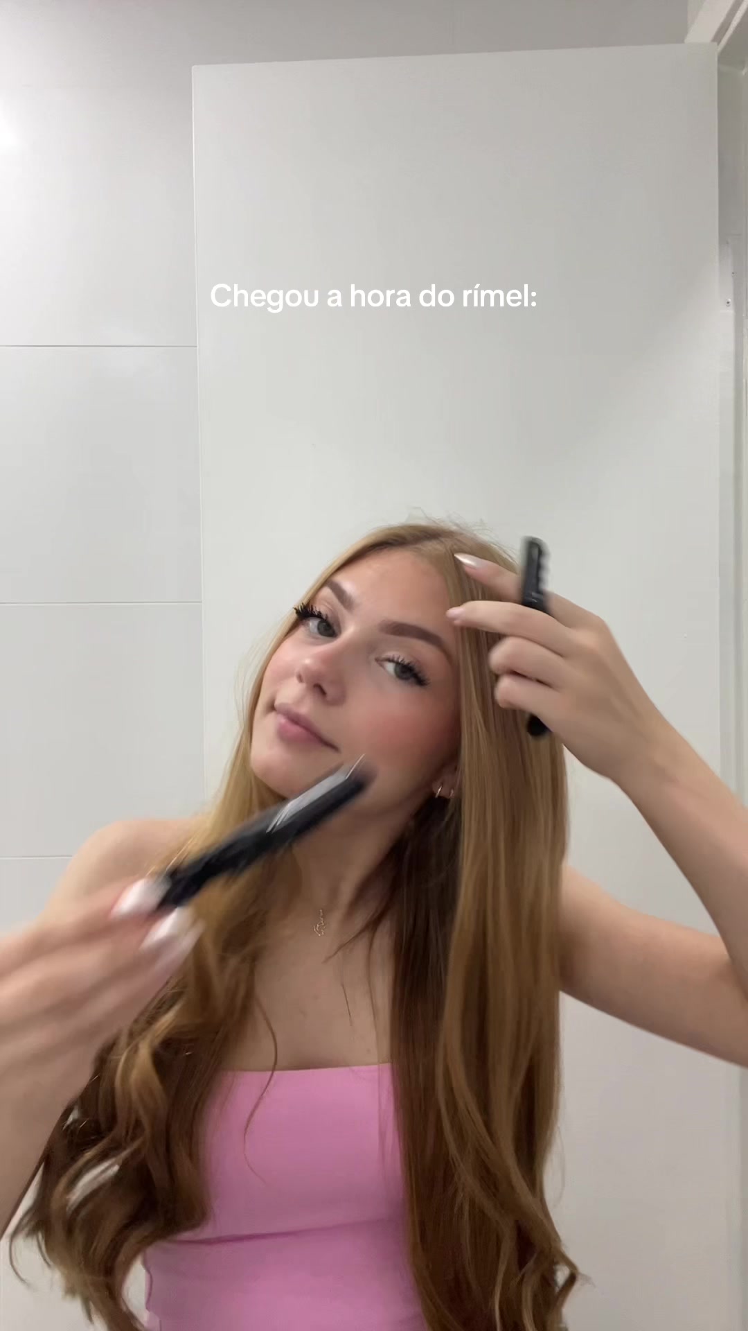 @Rafasv