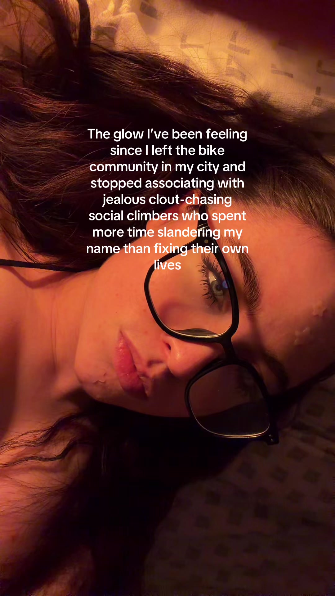 @𝔲𝔷𝔟𝔢𝔨 𝔡𝔬𝔩𝔩