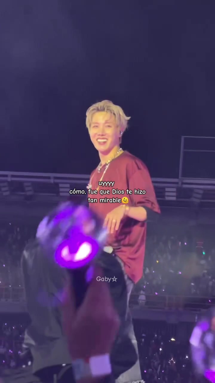 @Gaby☆💜