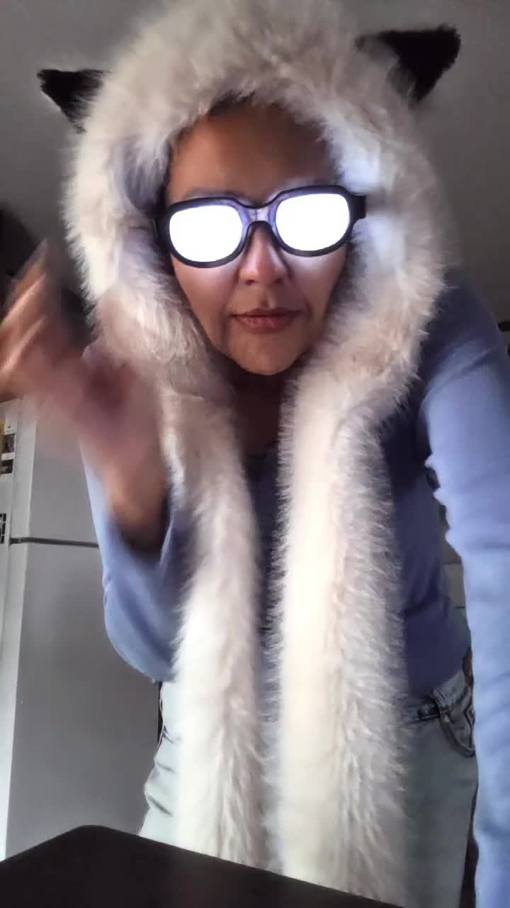@🤓   Sheila G.    👿