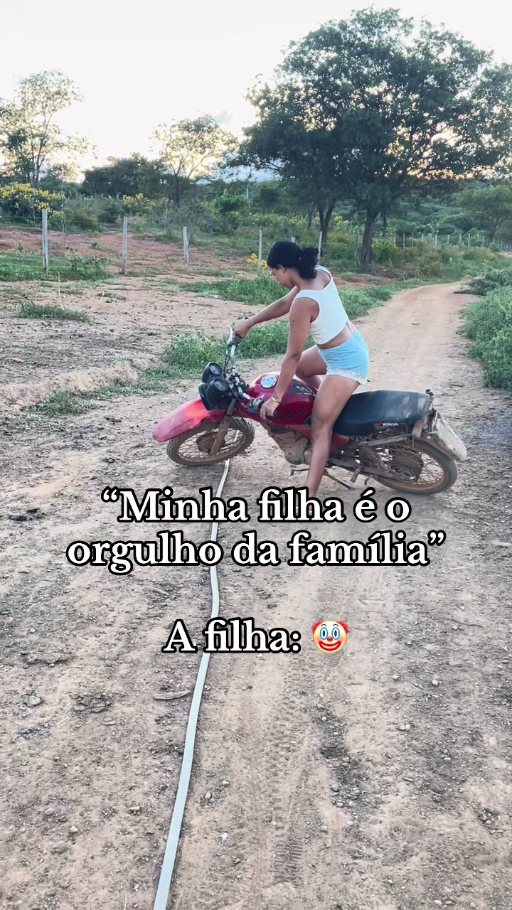 @monicadejatoba