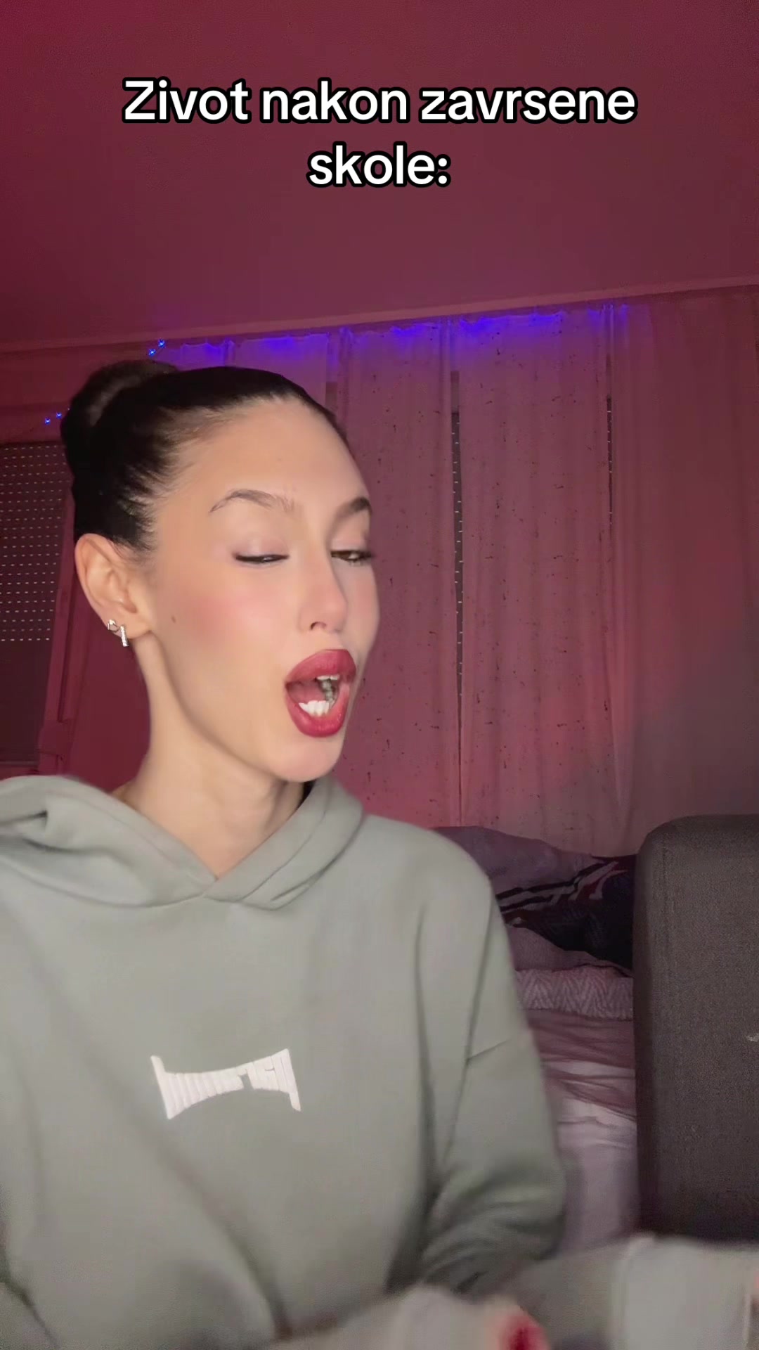 @Saraa