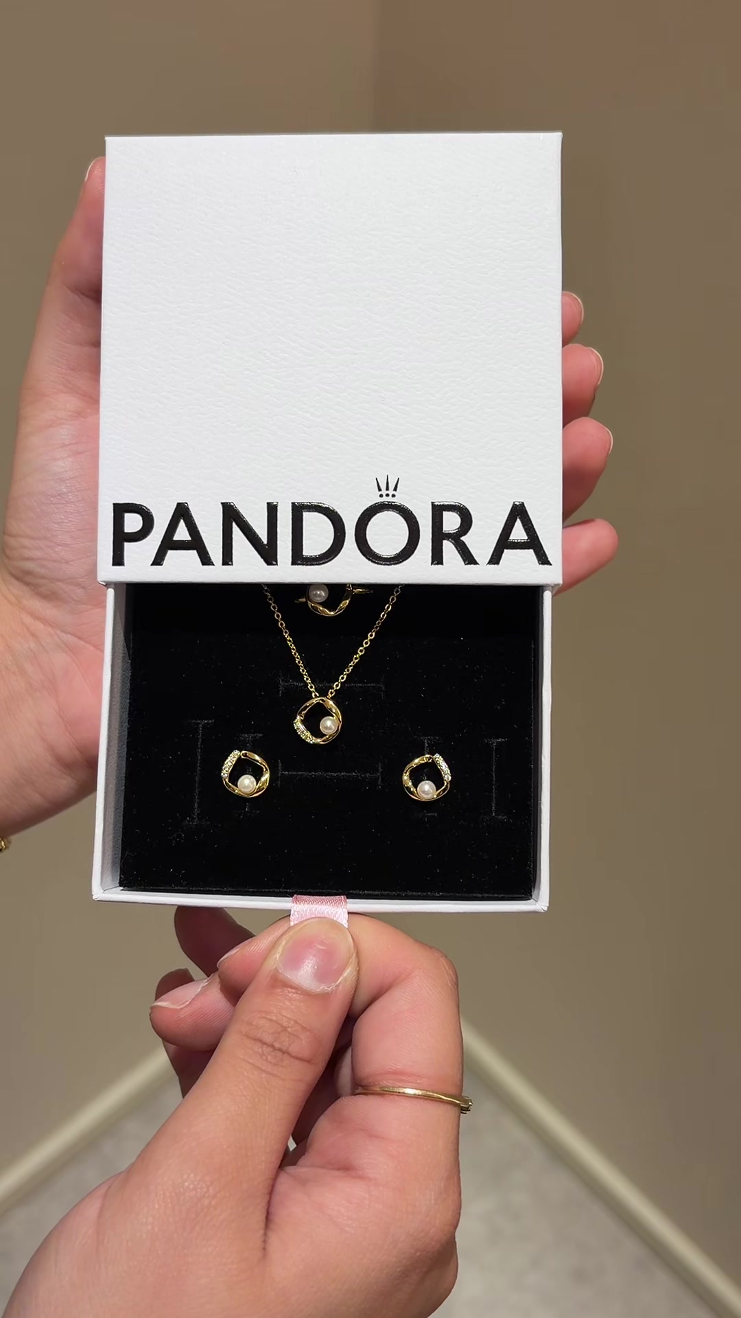 @Pandora Mt Gravatt