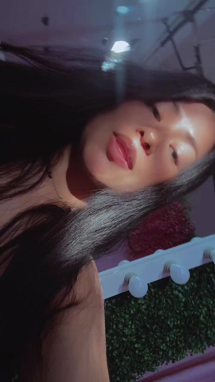 @𝐌𝐢𝐜𝐡𝐞𝐥𝐥𝐞 ٩(◕‿◕｡)۶