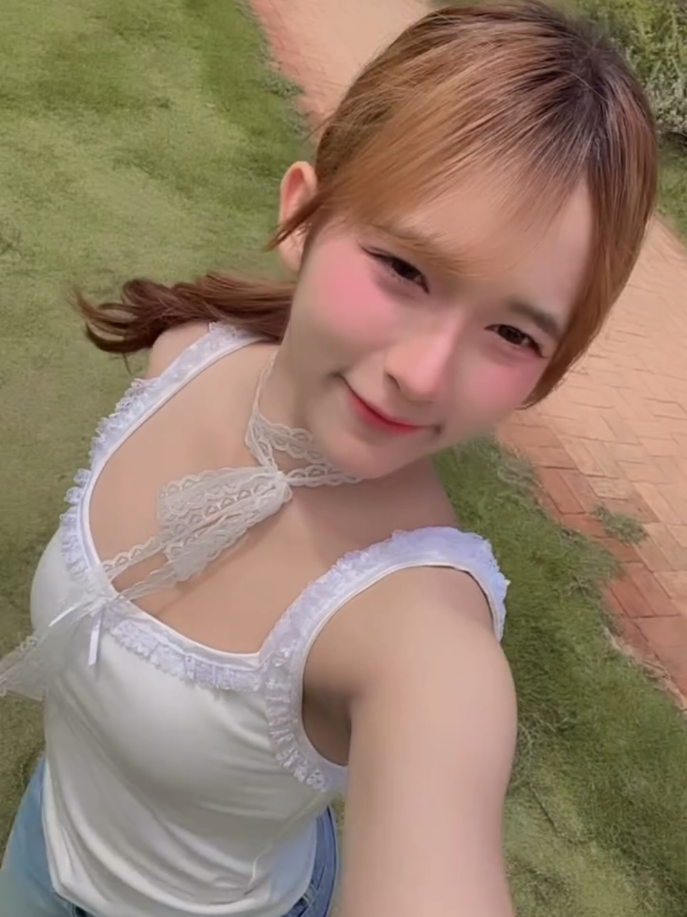 @T