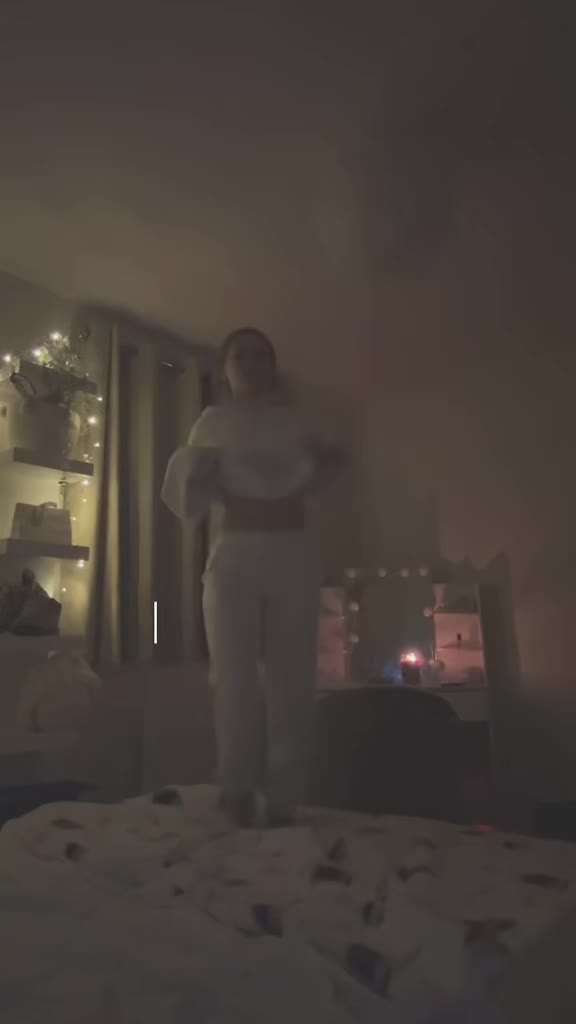 @𝐁𝐞𝐥𝐥𝐚-𝐠𝐫𝐚𝐜𝐞