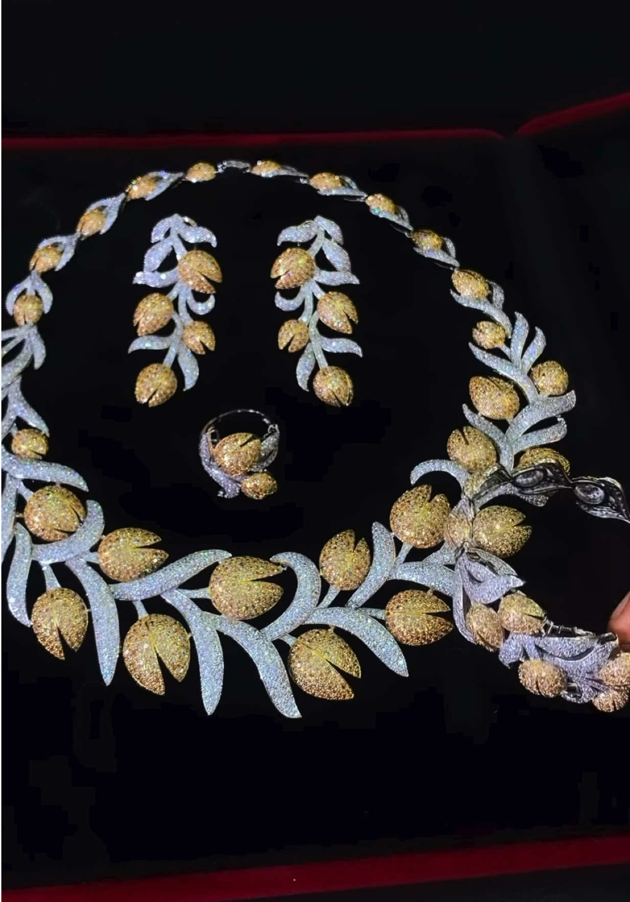 @Bridal Boutique Acessoires