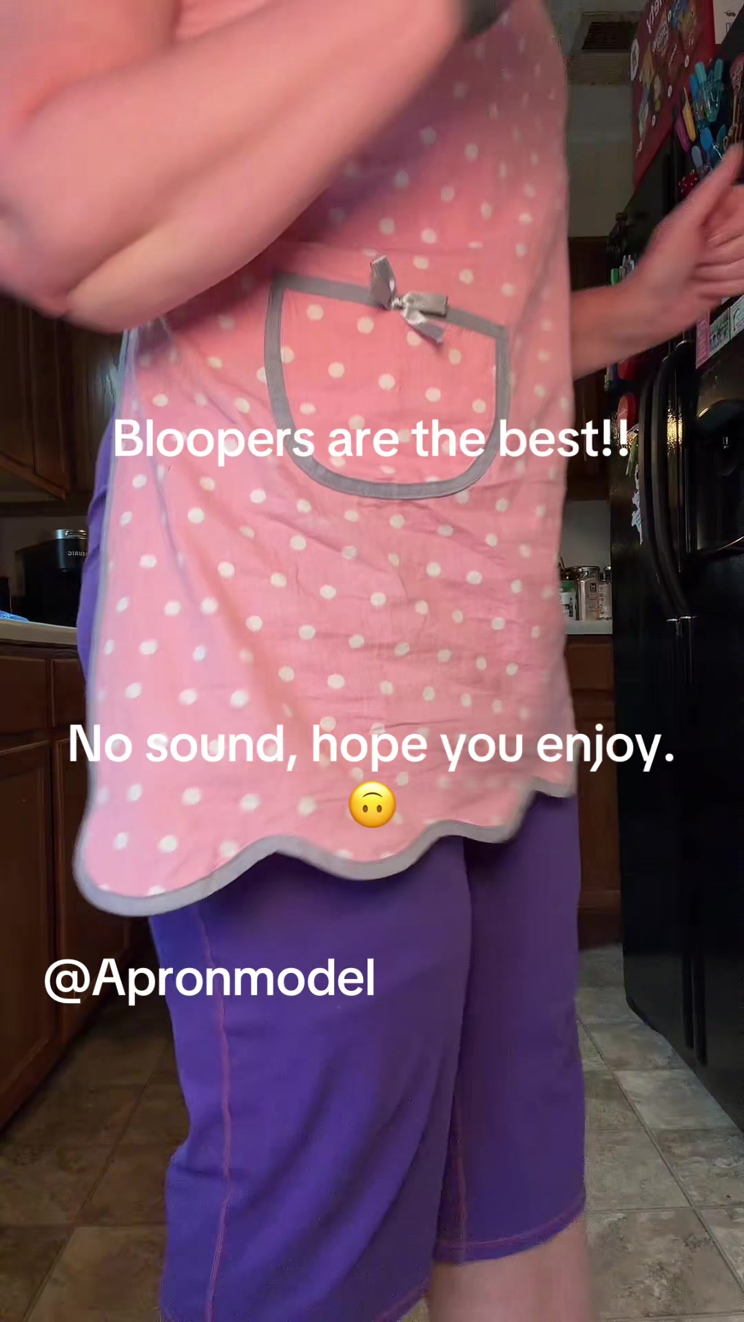@Joslyn the Apron Model