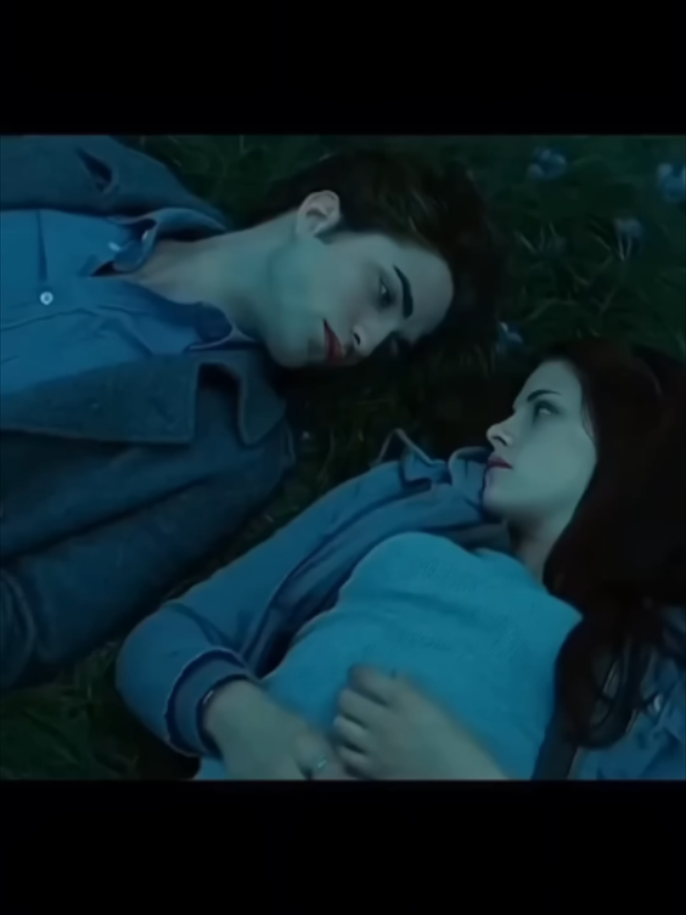 @moonlight4rchive//TWILIGHT
