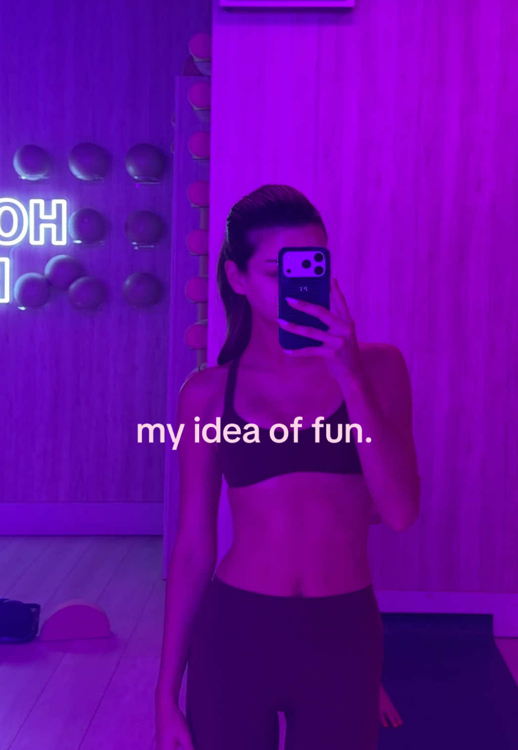 @Paola Christina