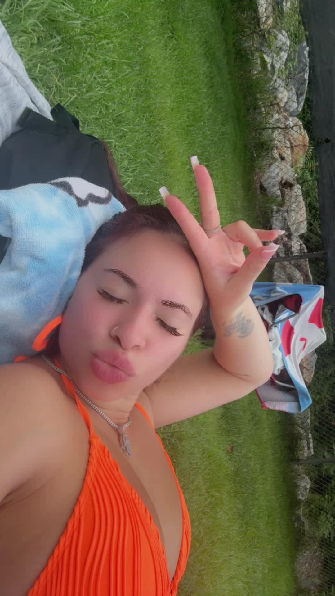 @Melooomg