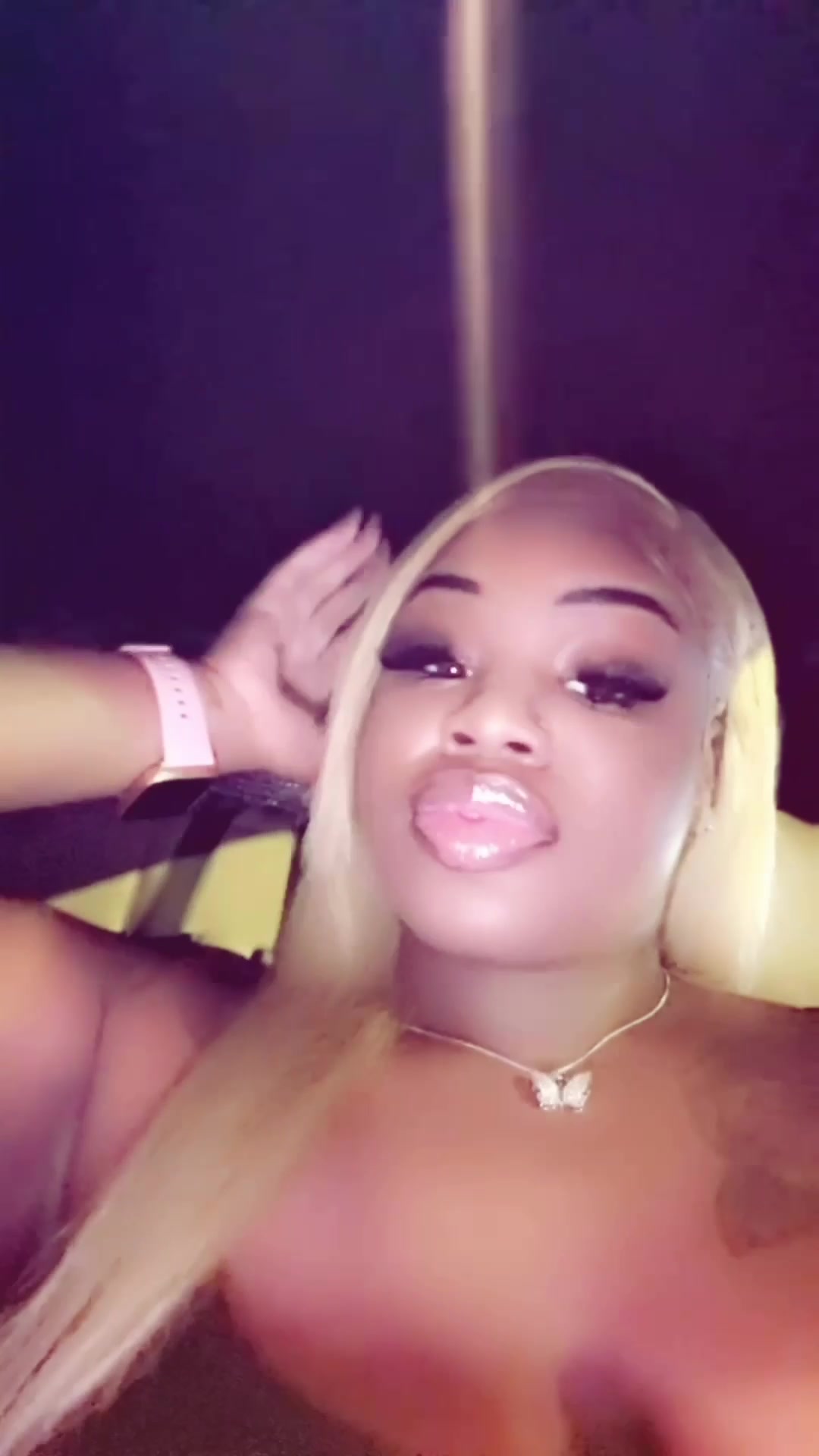 @tharealniaa