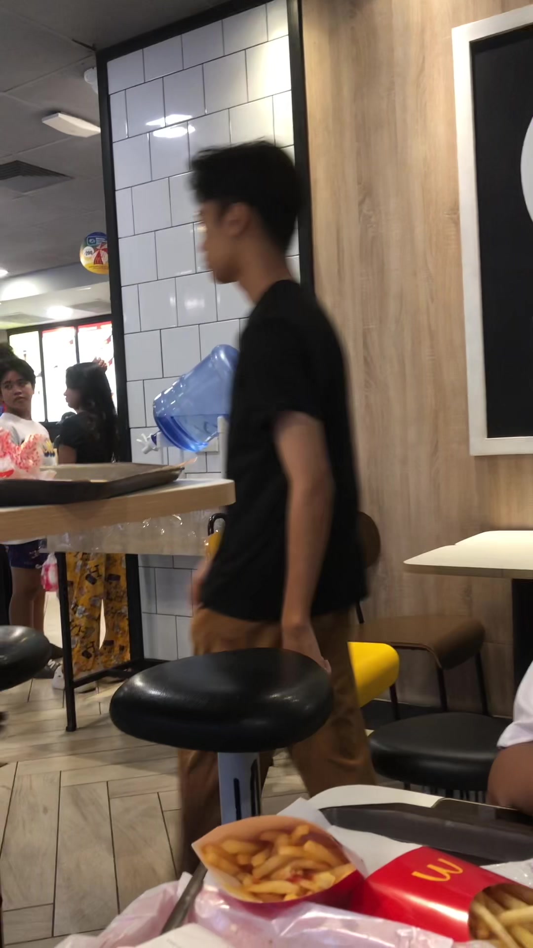 @d