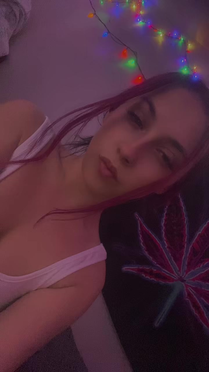 @LilRed 👑