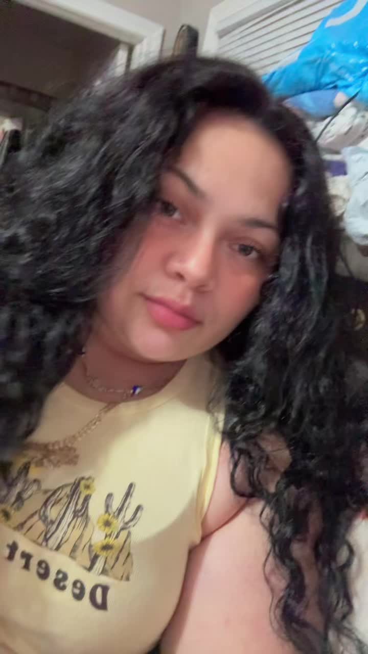 @Ebelithza🇭🇳🦋🌹