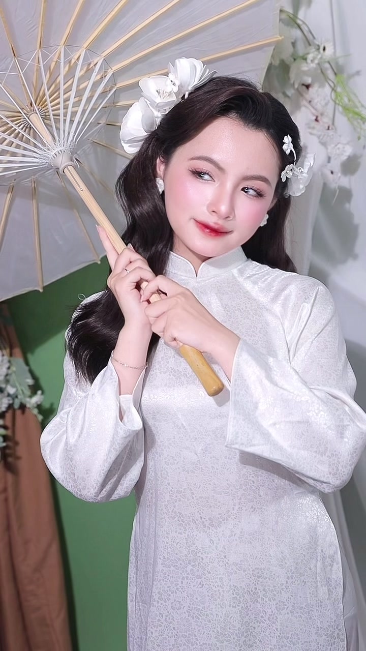 @YuMe MaKeUp