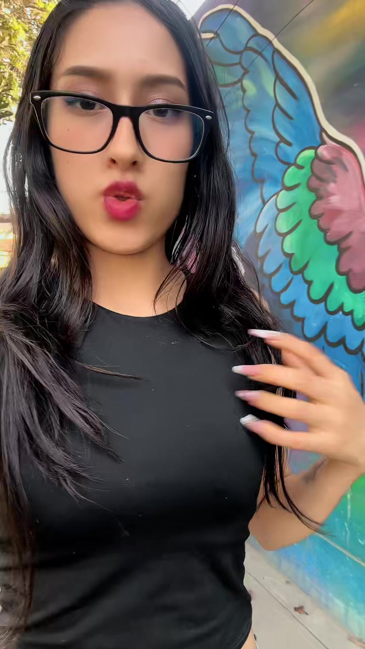 @Lizbeth11