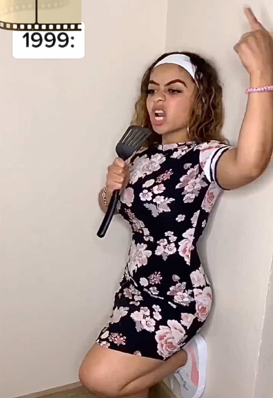 @shortymyra