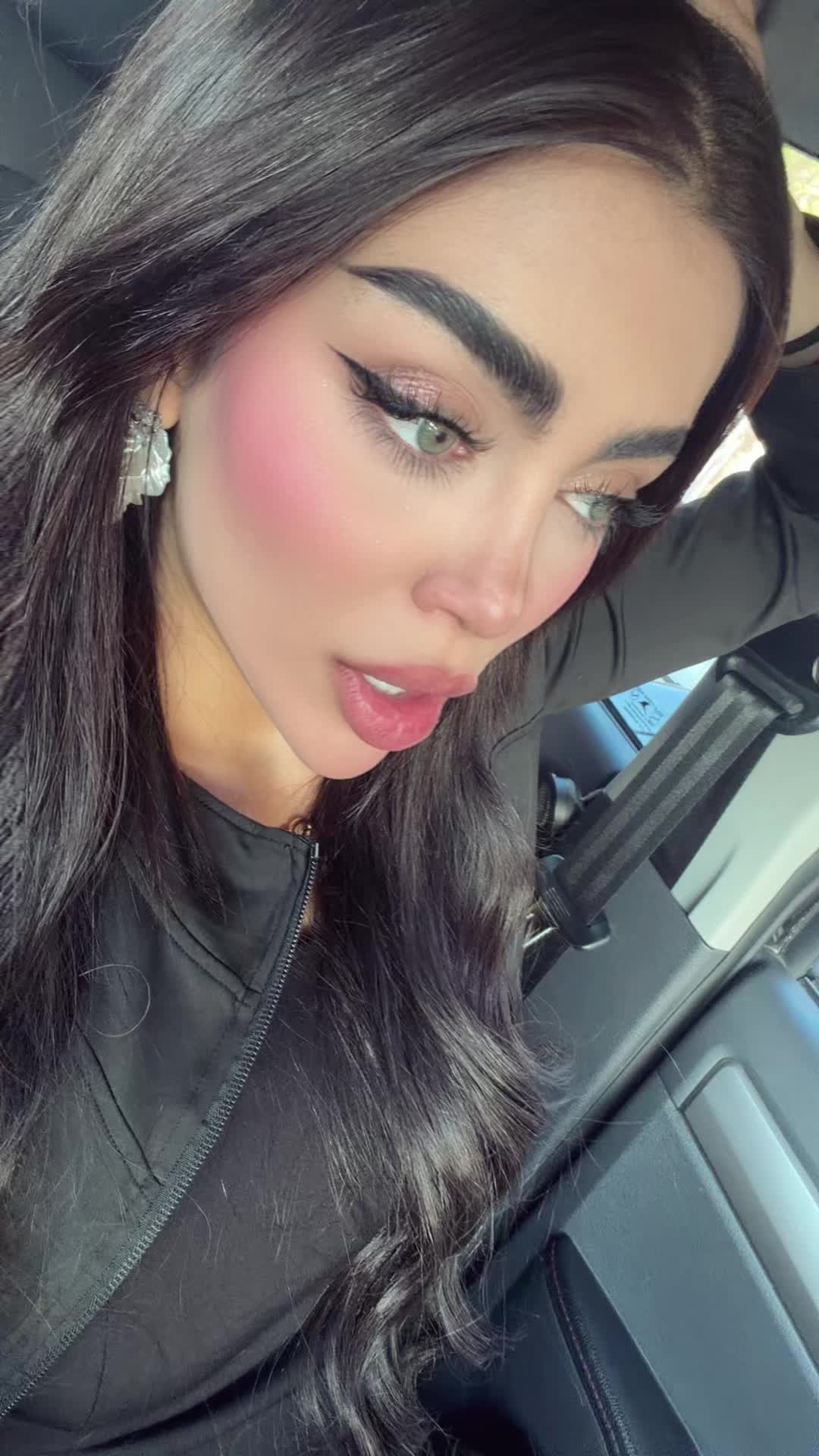 @MAHSA 🍒 ZAMANIAN