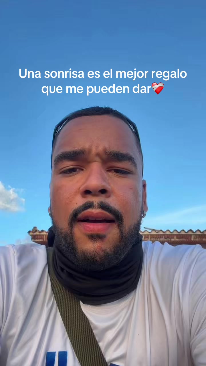 @Castillito