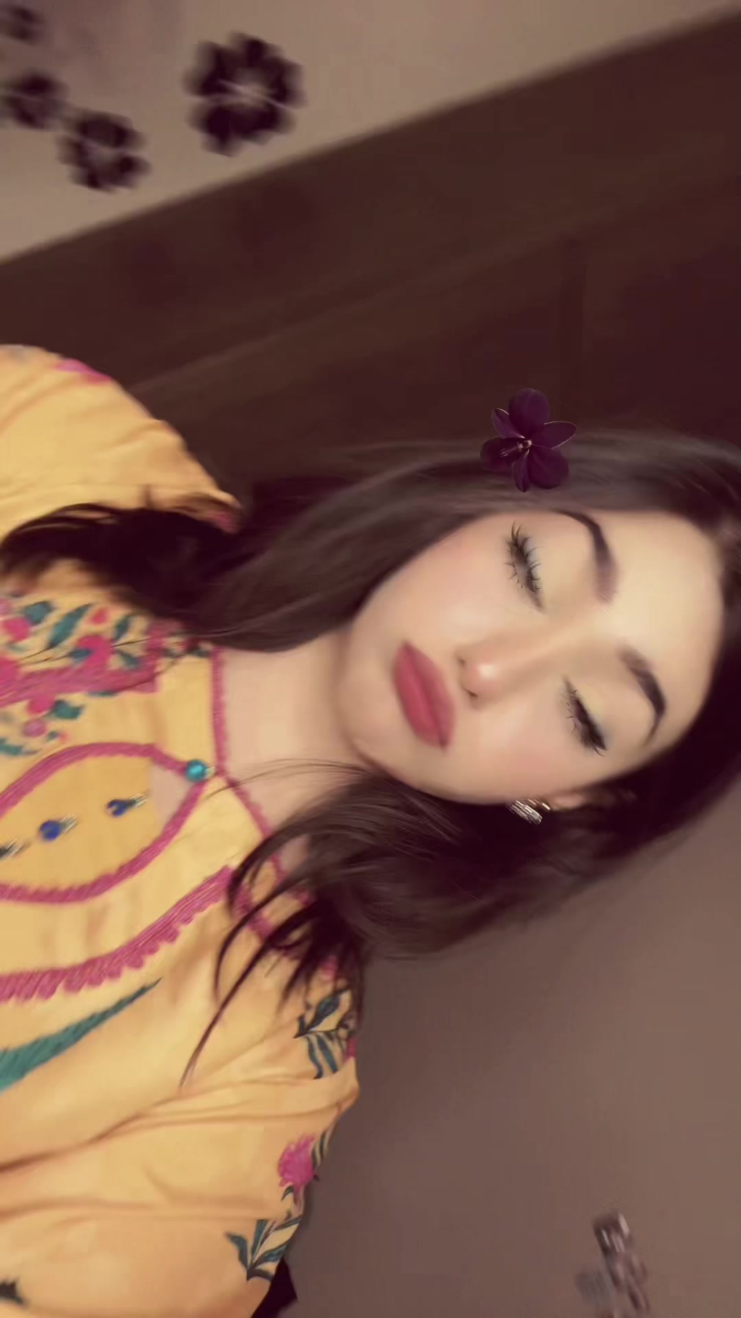 @GUL BAHAR 🥀