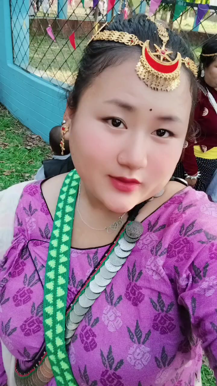 @रिना राई 🇳🇵🫶🏿💞