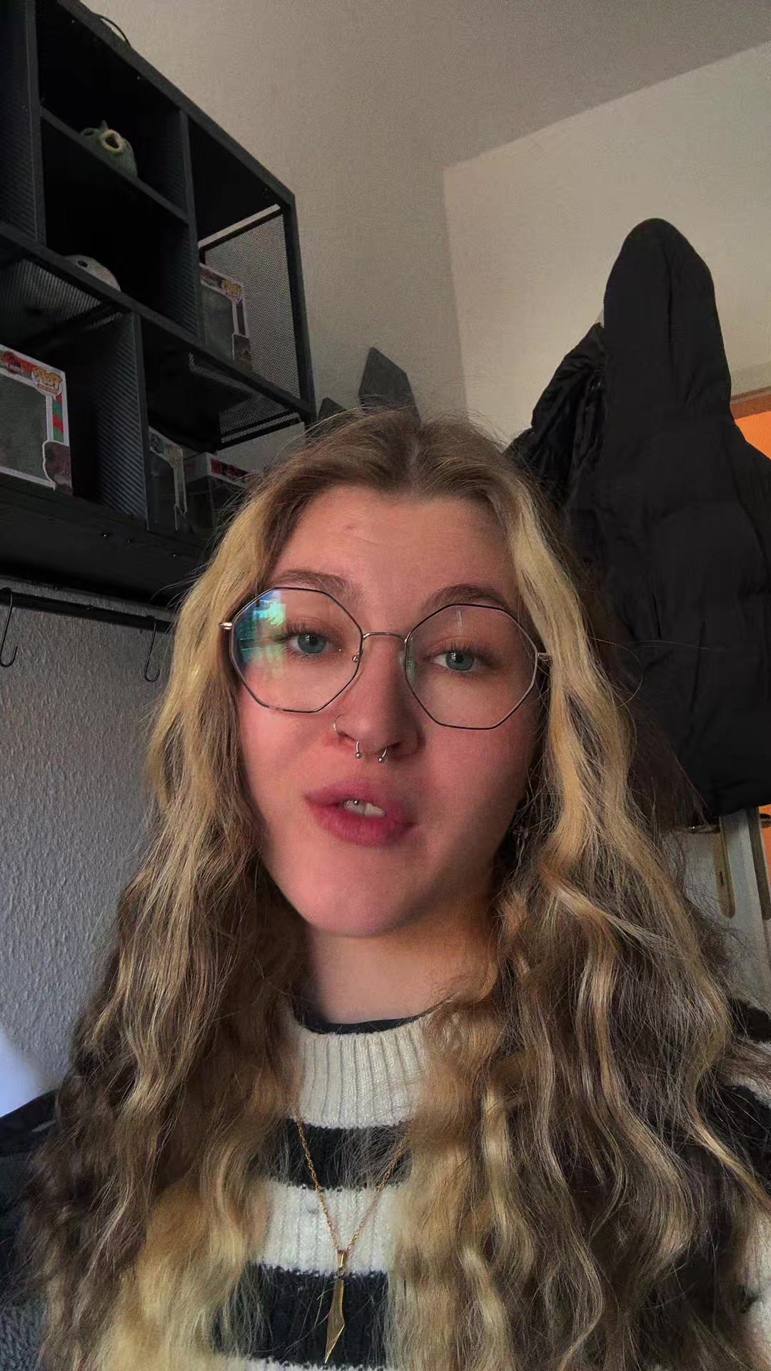 @𝒂𝒏𝒈𝒆𝒍𝒊𝒏𝒂🦋
