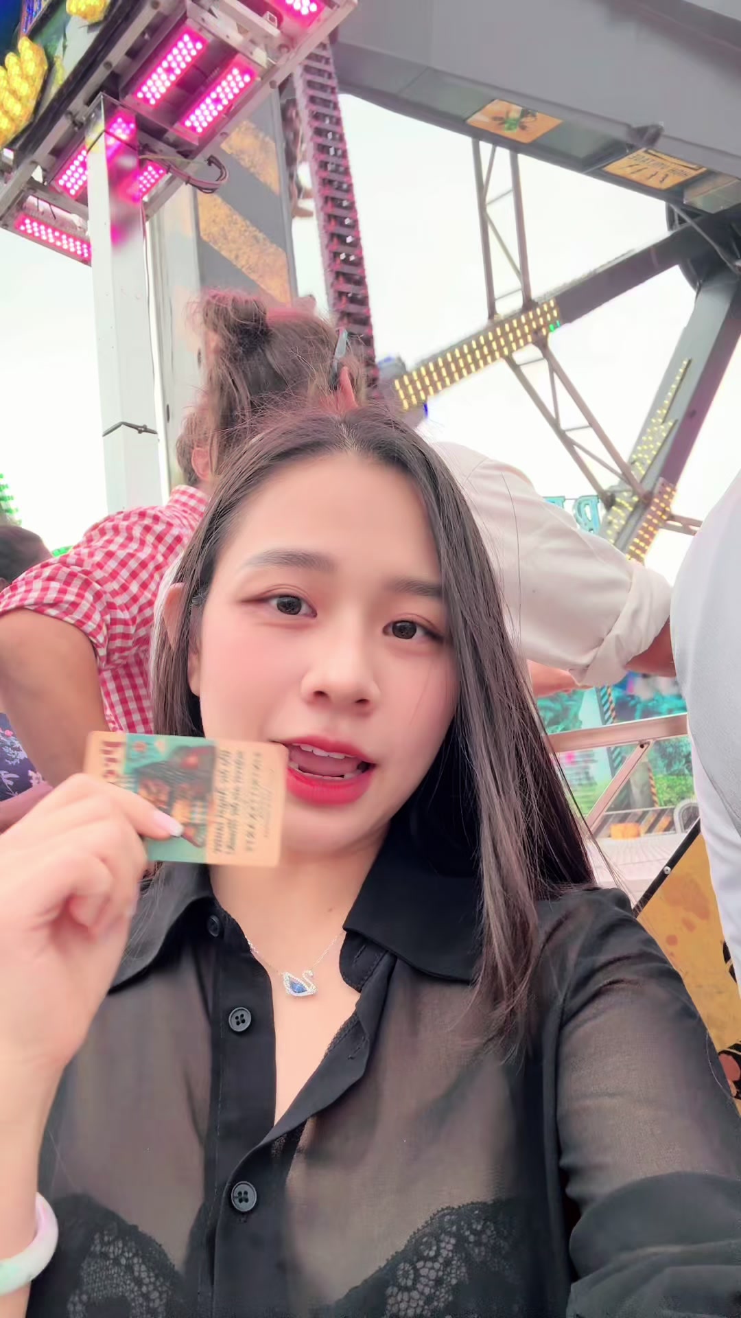 @Huỳnh Như