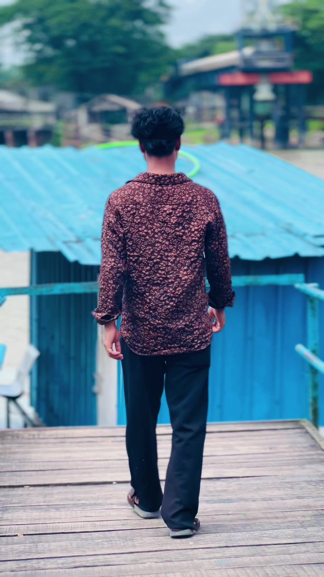 @đ¯đđđ
đđ......Bbz
