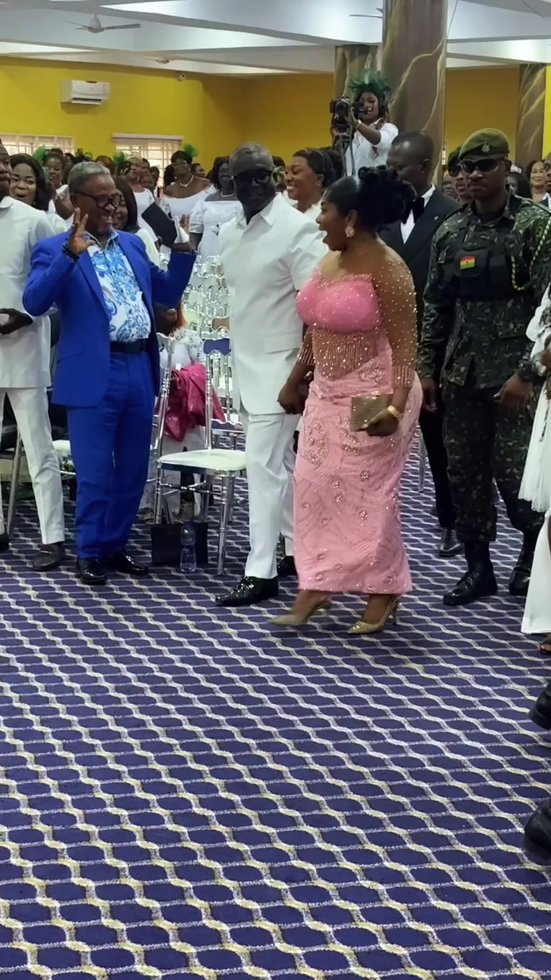 @pastorselina_official100