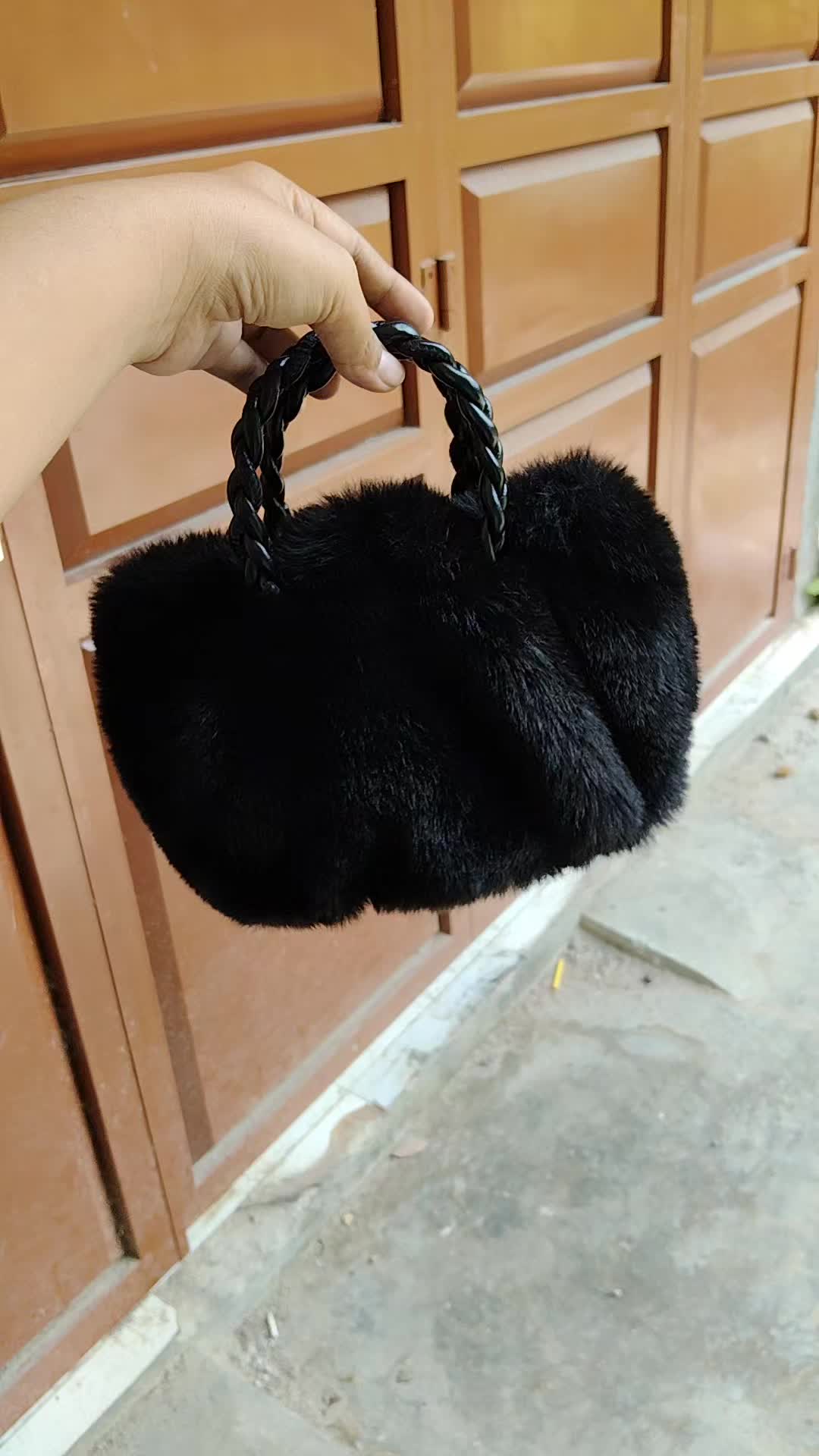 @tintinolshop11
