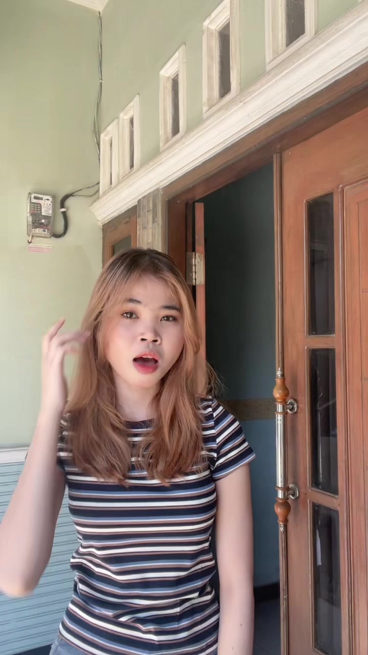 @Febriyy
