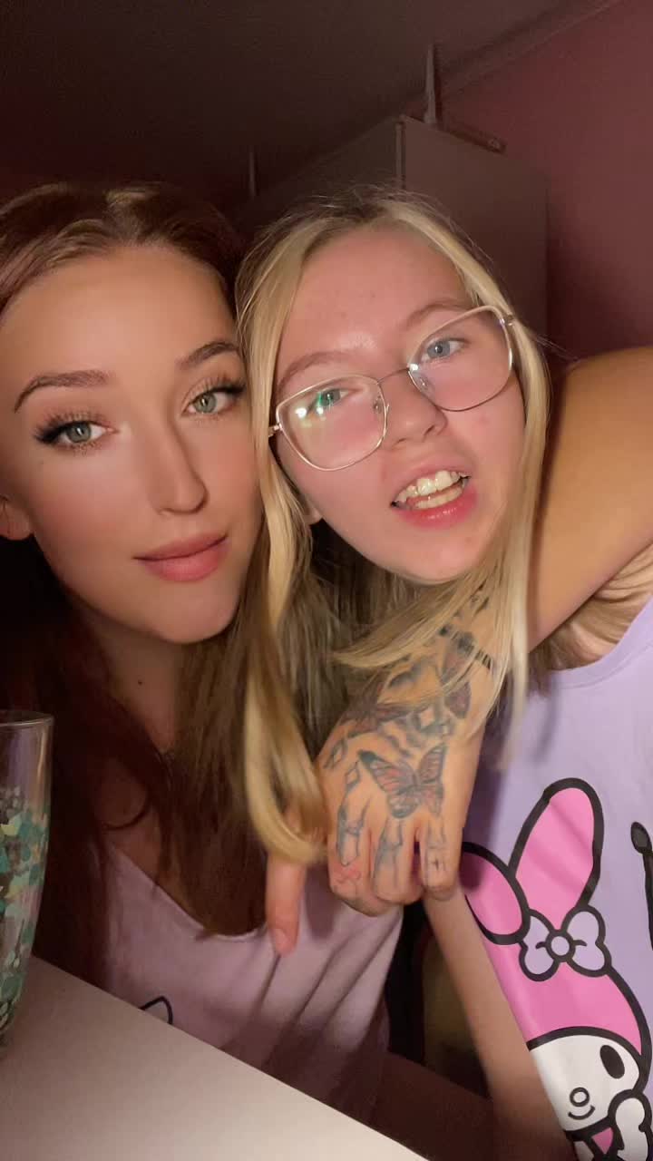 @Karmelciaaa_