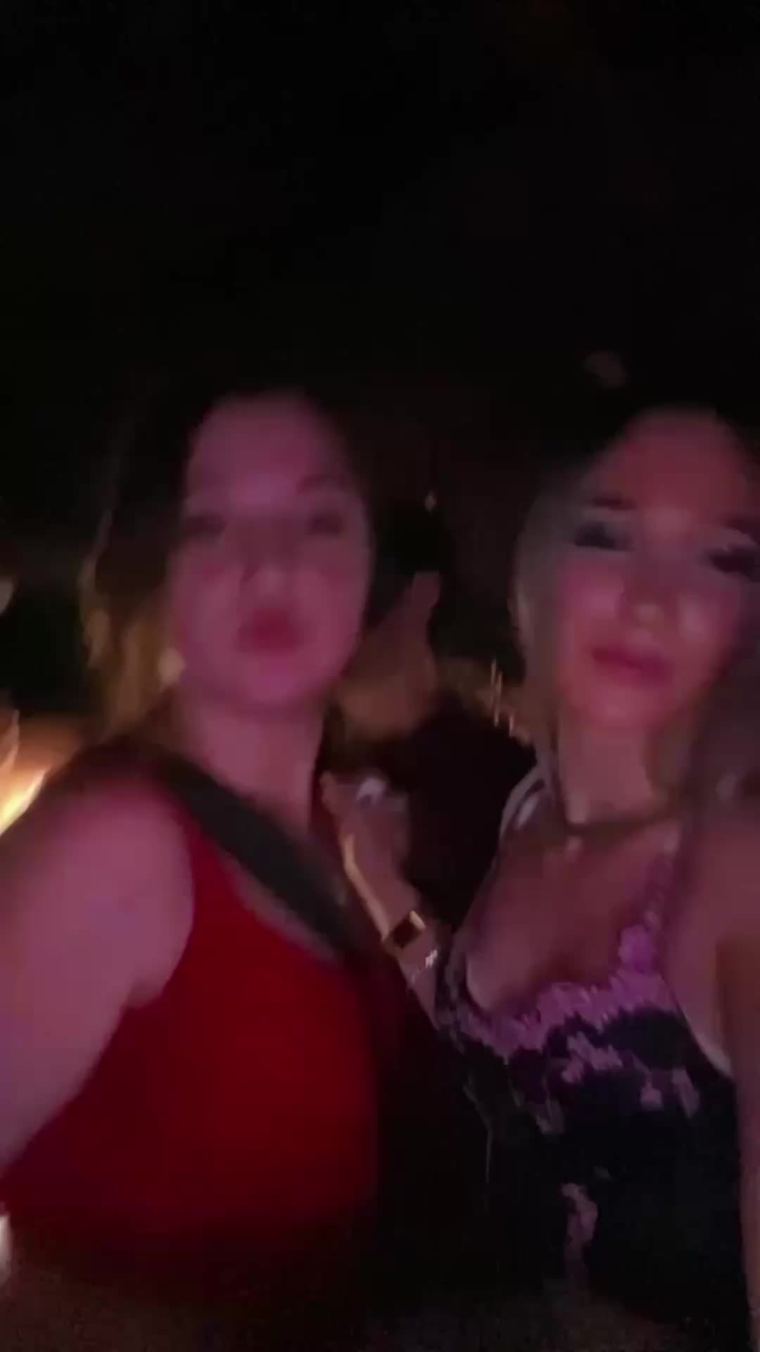 @Adriana