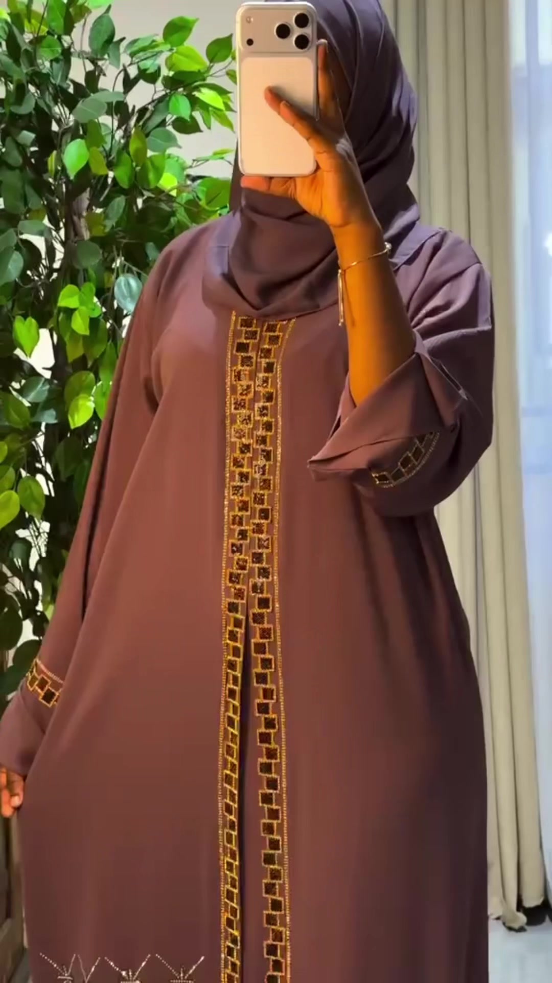 @habiba_abaya