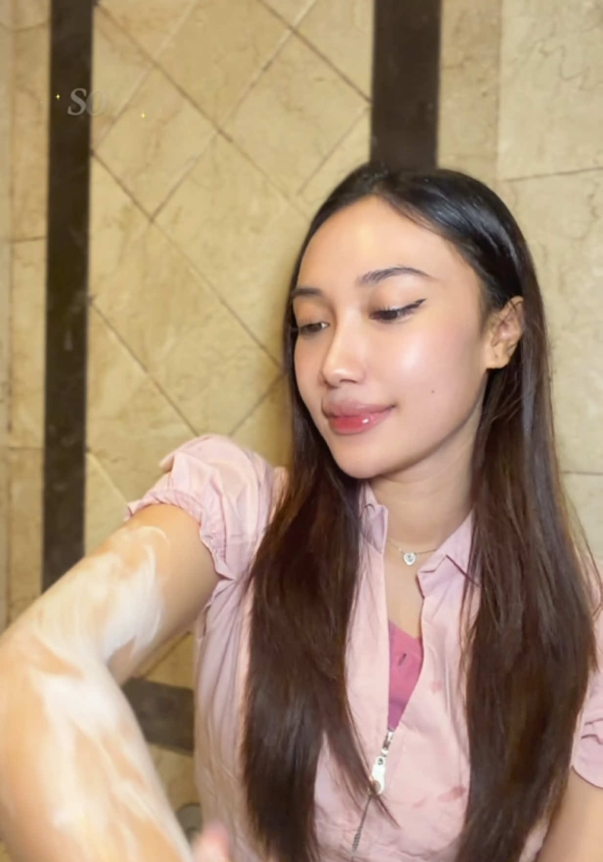 @Diva Aura