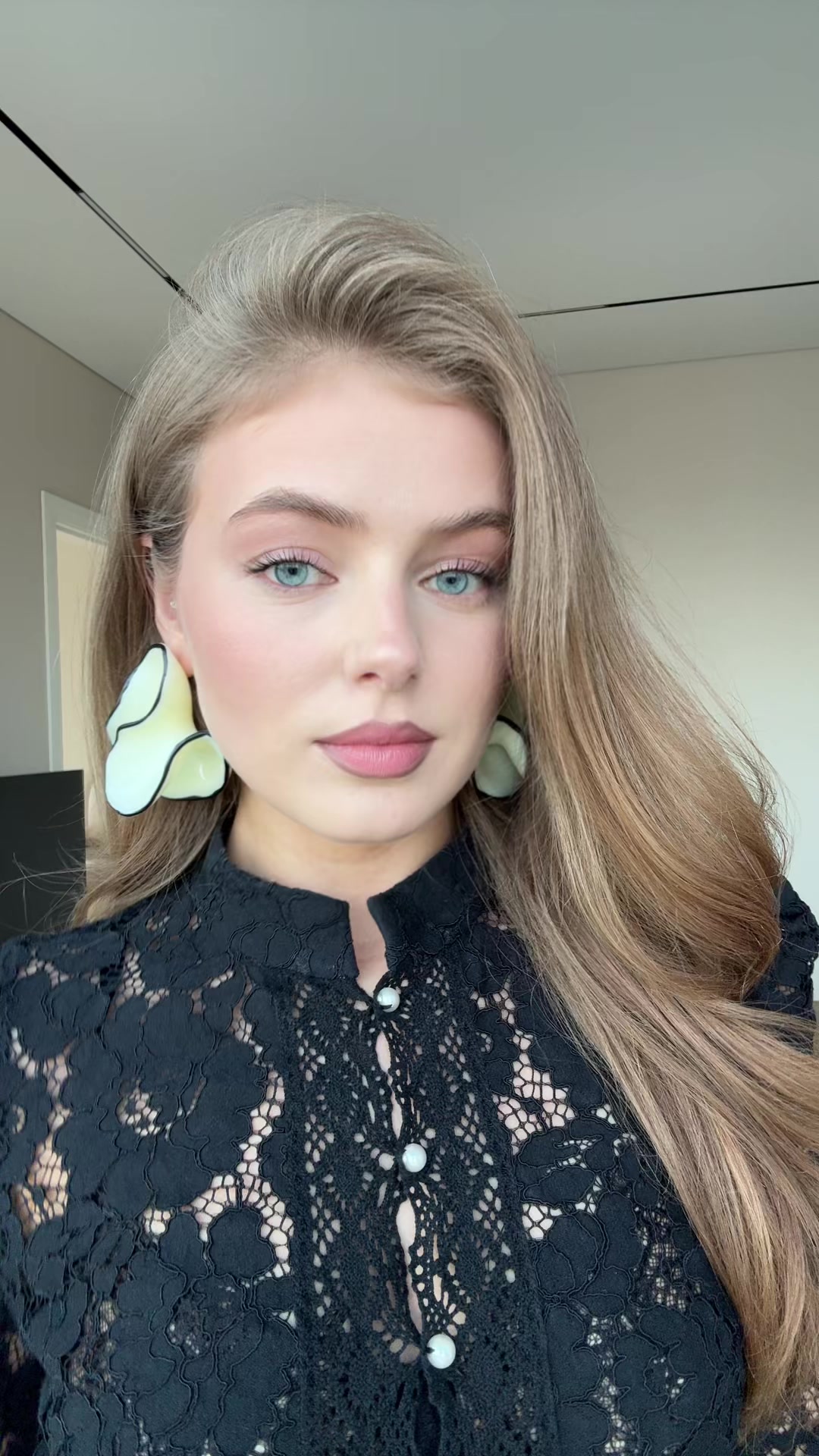 @Валерия