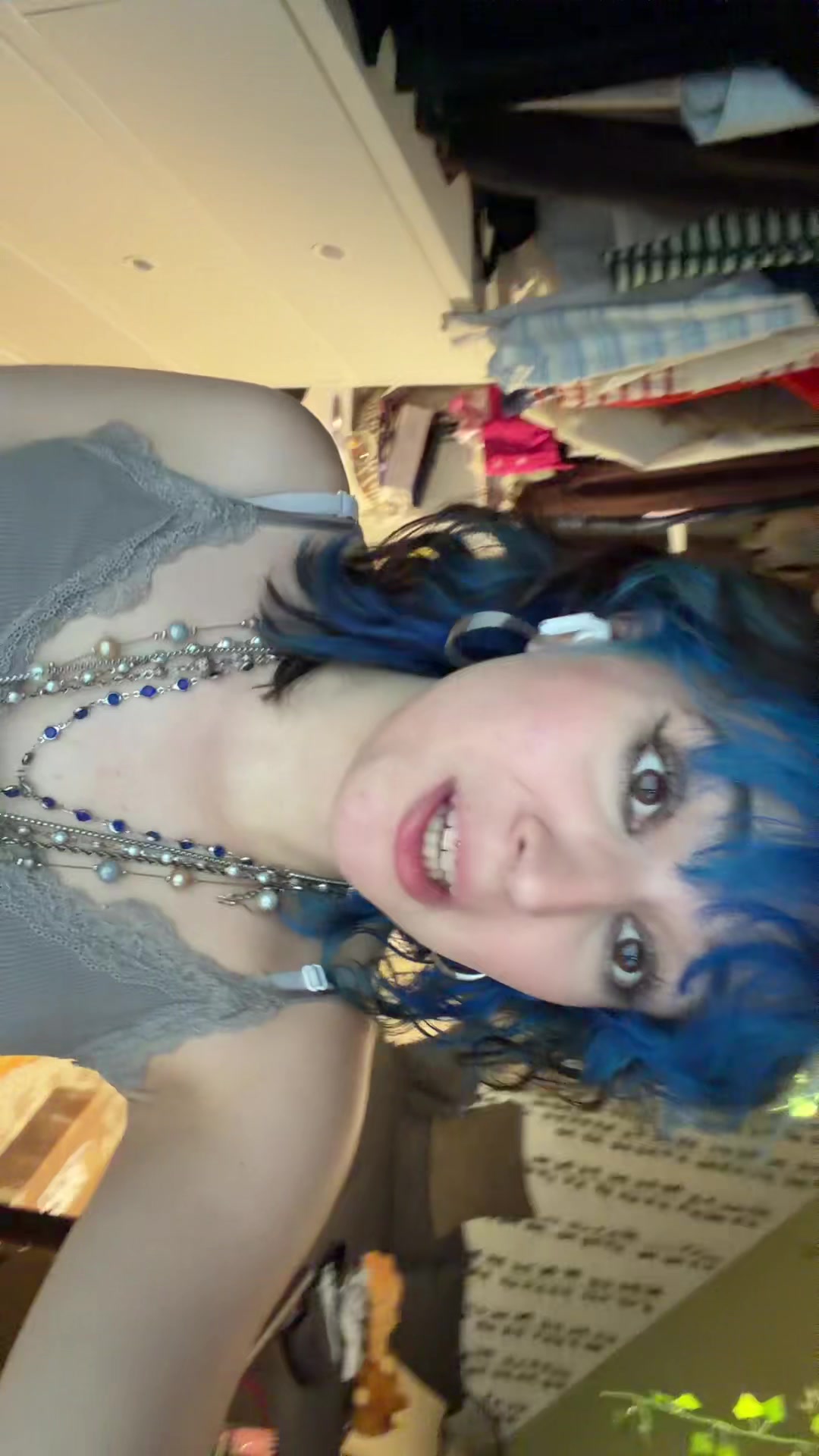 @whois_fenja