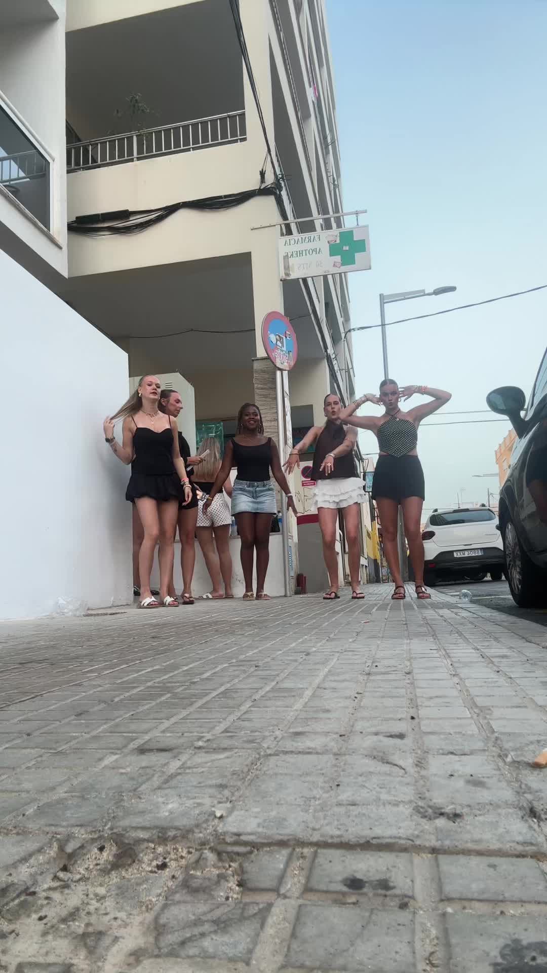 @𝐒𝐚𝐧𝐧𝐞🌞🌺🍸