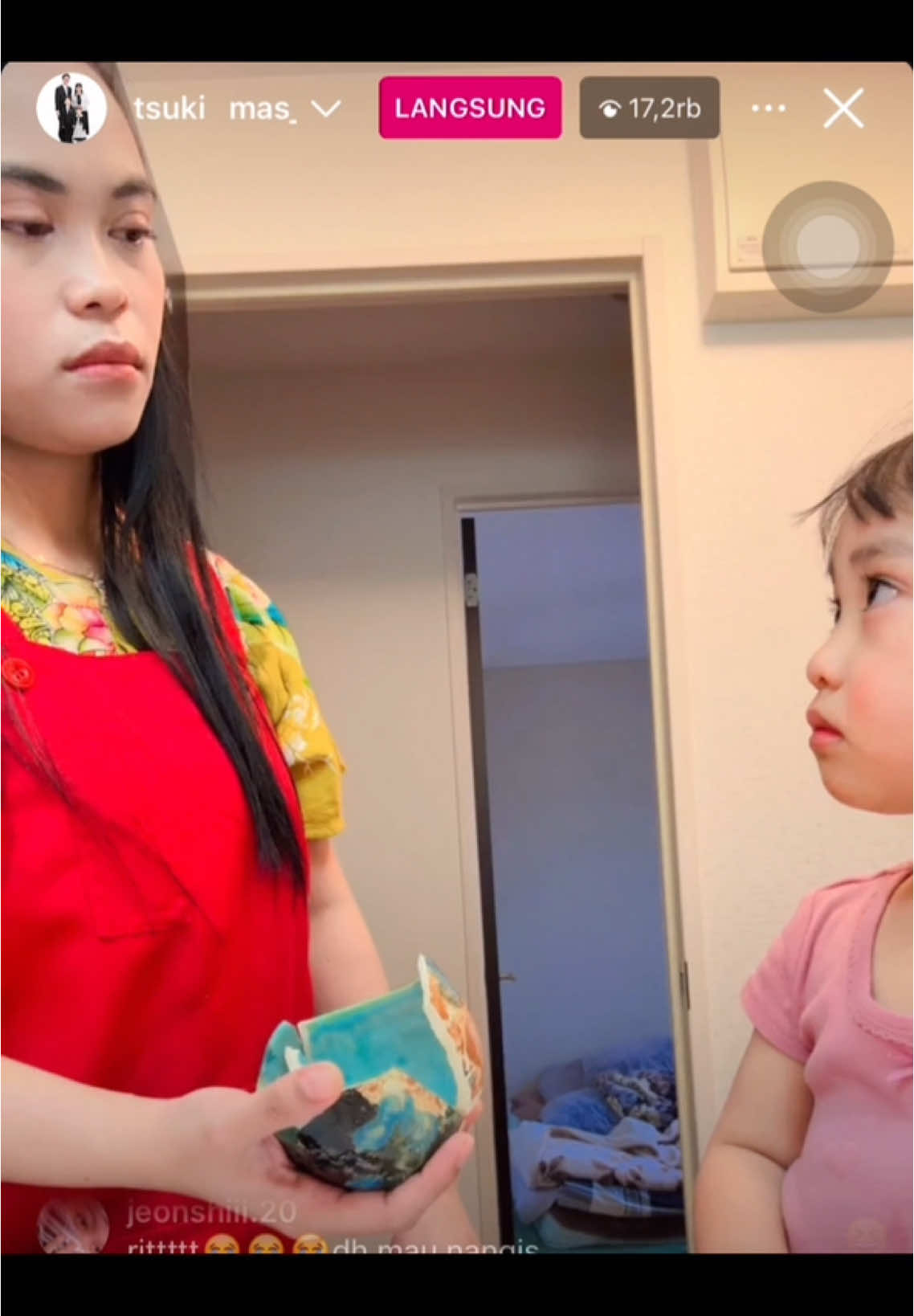 @Viyavi