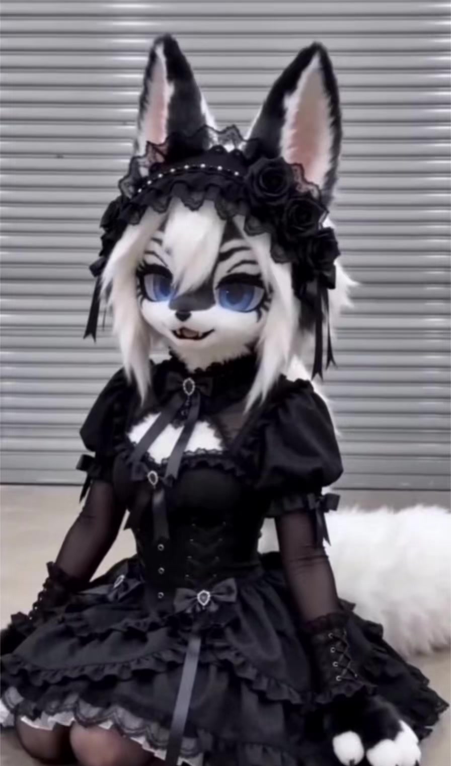 @furryfenrirxoxo
