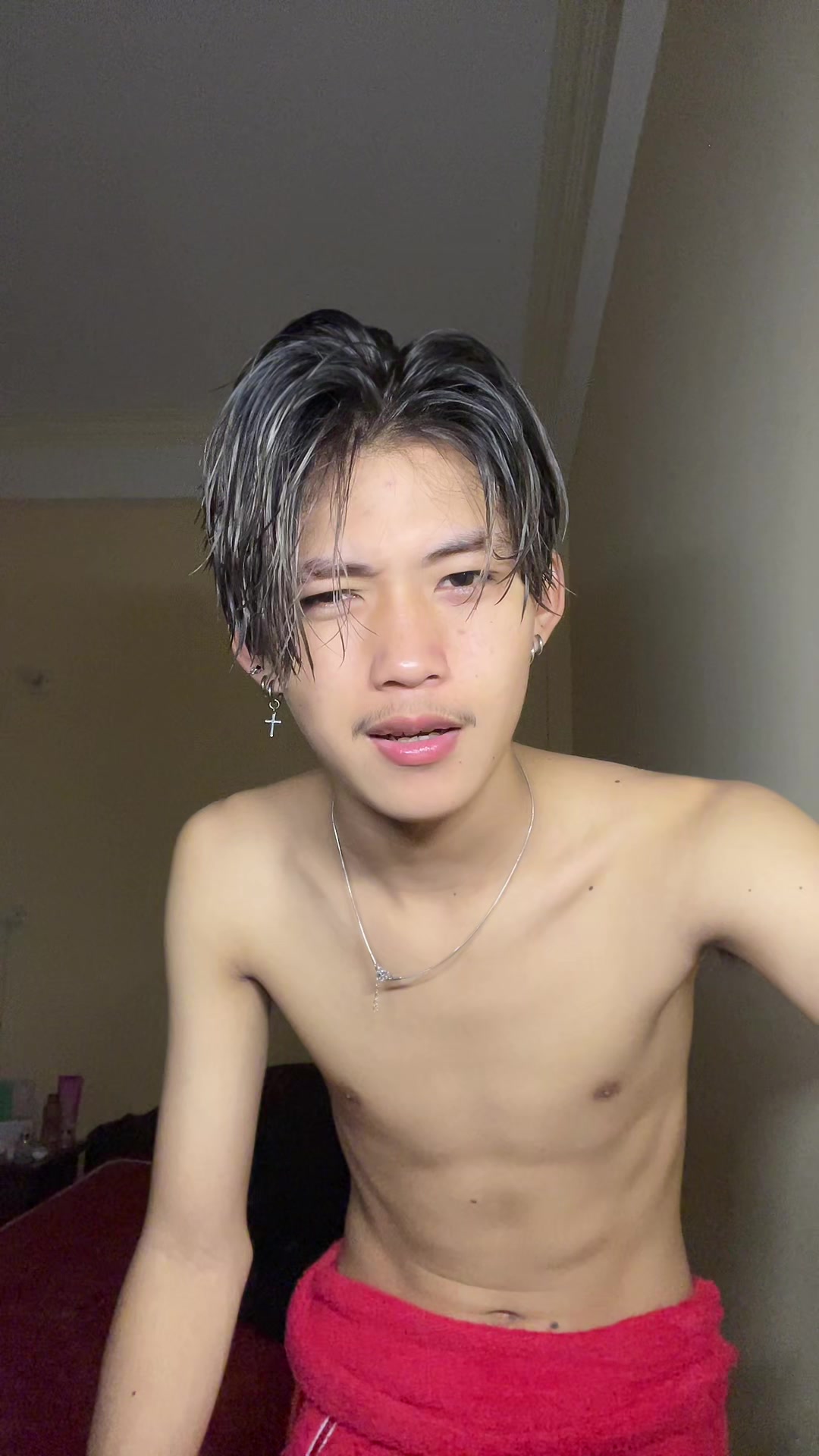 @Herp Ravy 🇰🇭/🇻🇳