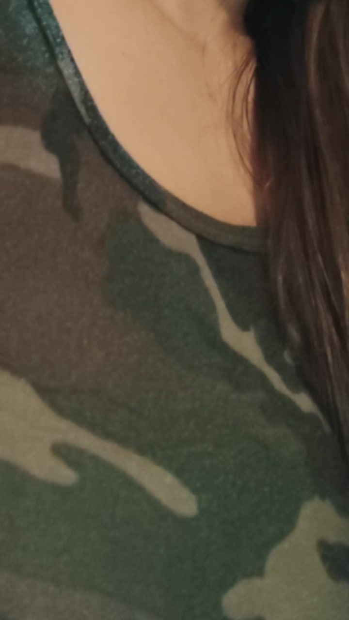 @Nia