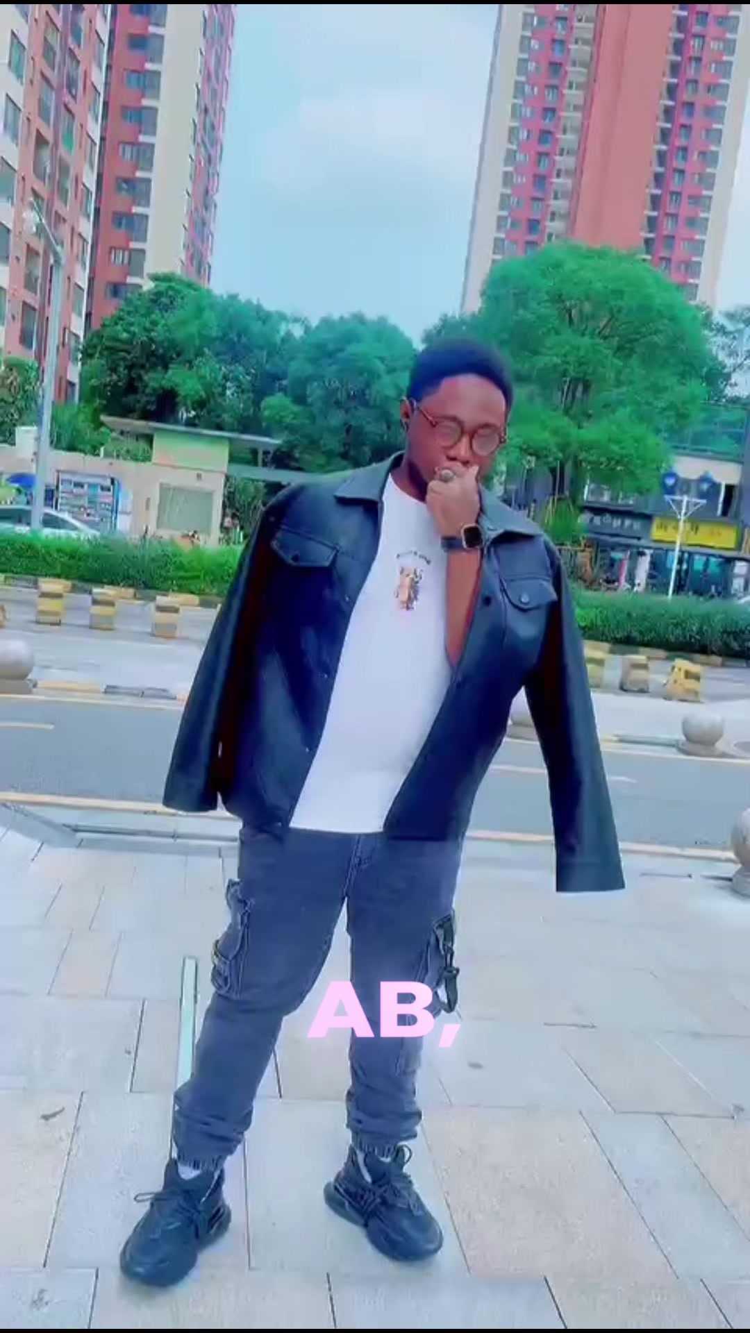 @HajiasBoi (blaqchinese)