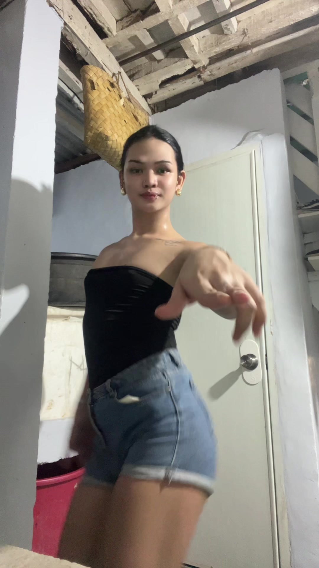 @Ash