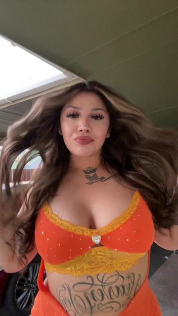 @Victoriaaa